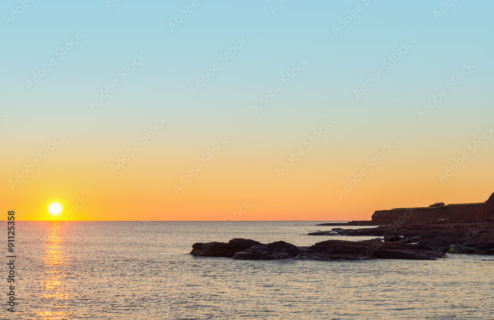 Fototapeta premium Ocean beach in the morning