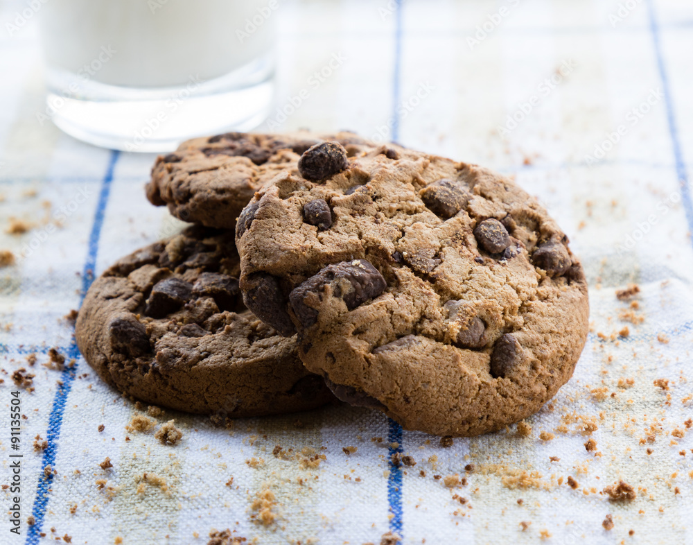 chocolate cookie chocolate cookie