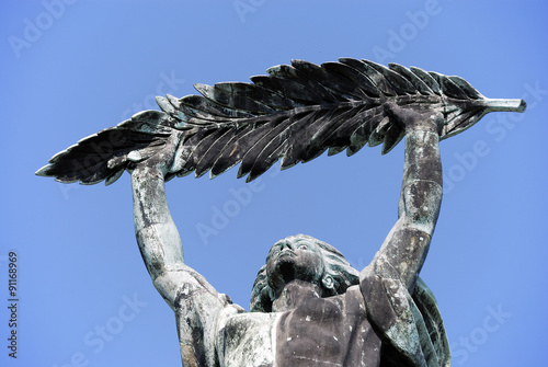 Canvas Print Freiheitsstatue, Budapest, Detail - Spitzenfigur
