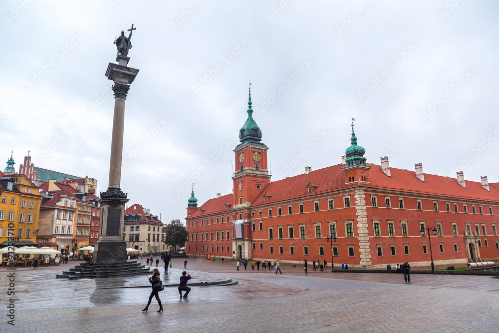 Fototapeta premium Royal Castle and Sigismund Column in Warsaw