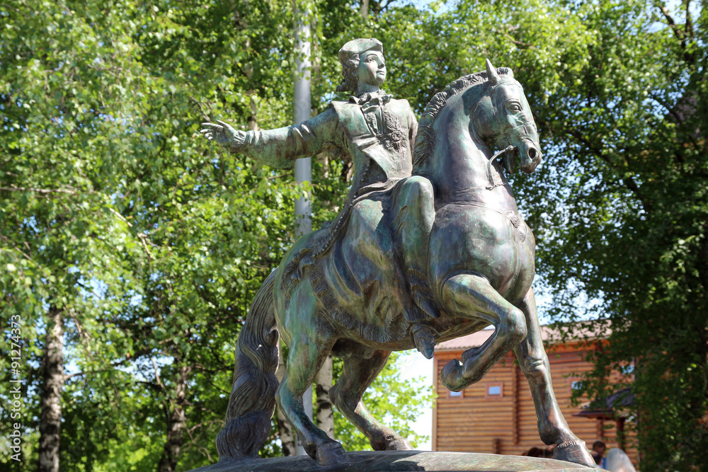 Monument to empress Elizaveta, Kolomenskoe, Moscow