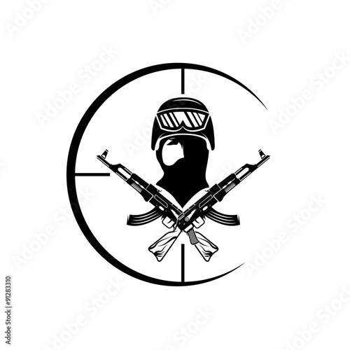 Bild auf Leinwand face of military man with automatic guns and target