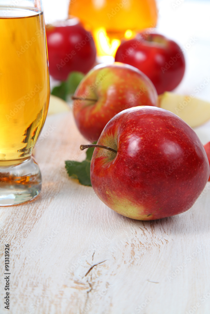 Apple juice and apples Apple juice and apples