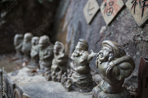 陶芸　七福神　置物 The Seven Gods of Fortune Sculptures
