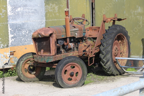 Rusty Fordson Super Major Tractor photo