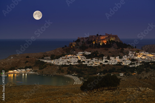 Obraz na płótnie Lindos by night. City on Rhodos in Greece. w salonie