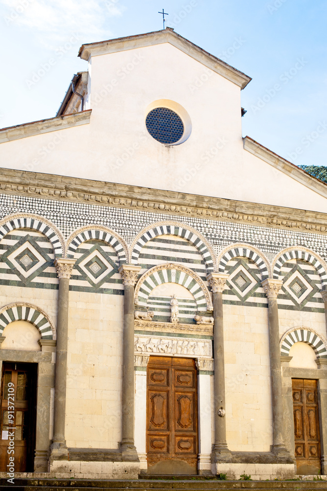 Fototapeta premium Roman church