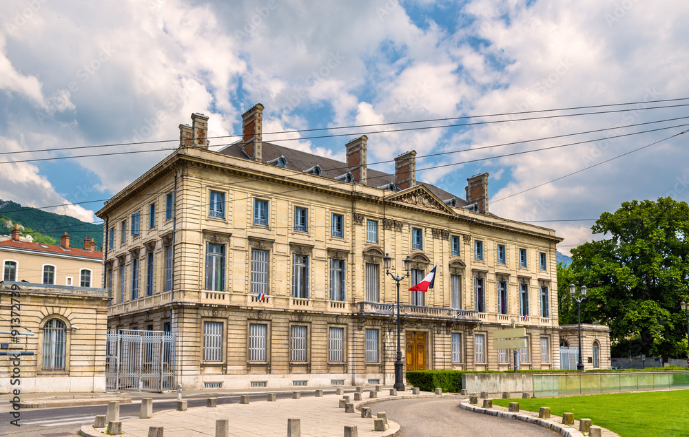 Building on Place de Verdun in Grenoble - France
