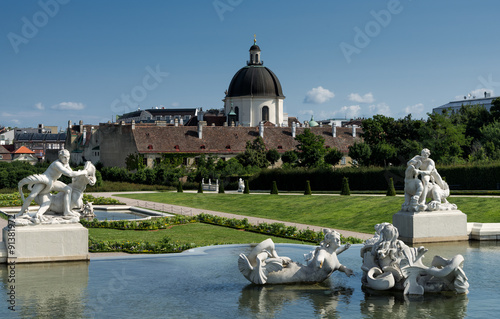 Schlosspark Belvedere und Salesianerkirche Wien photo