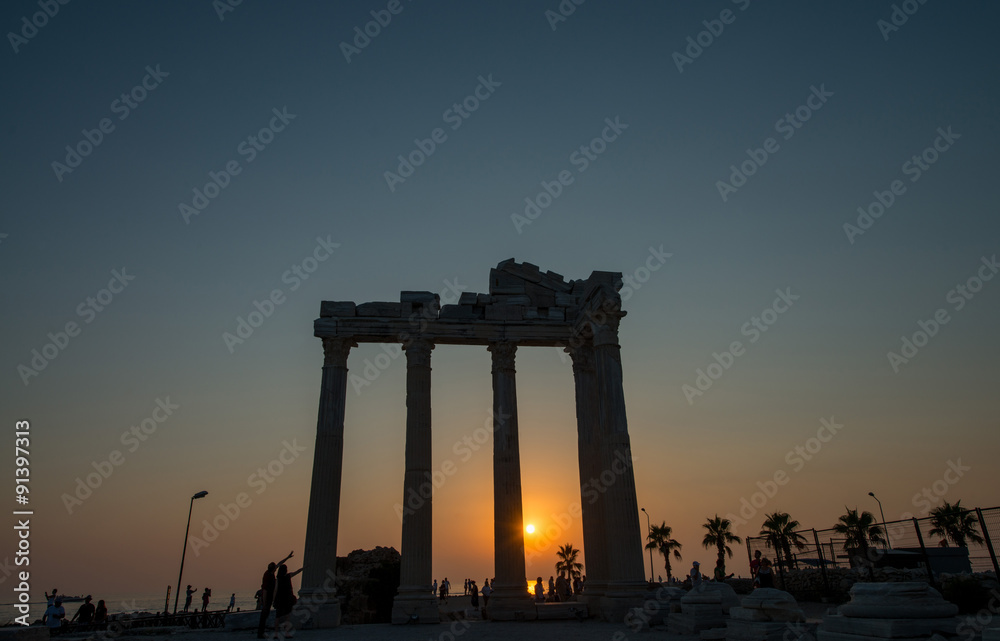 Antalya, Side antik kent harabeleri