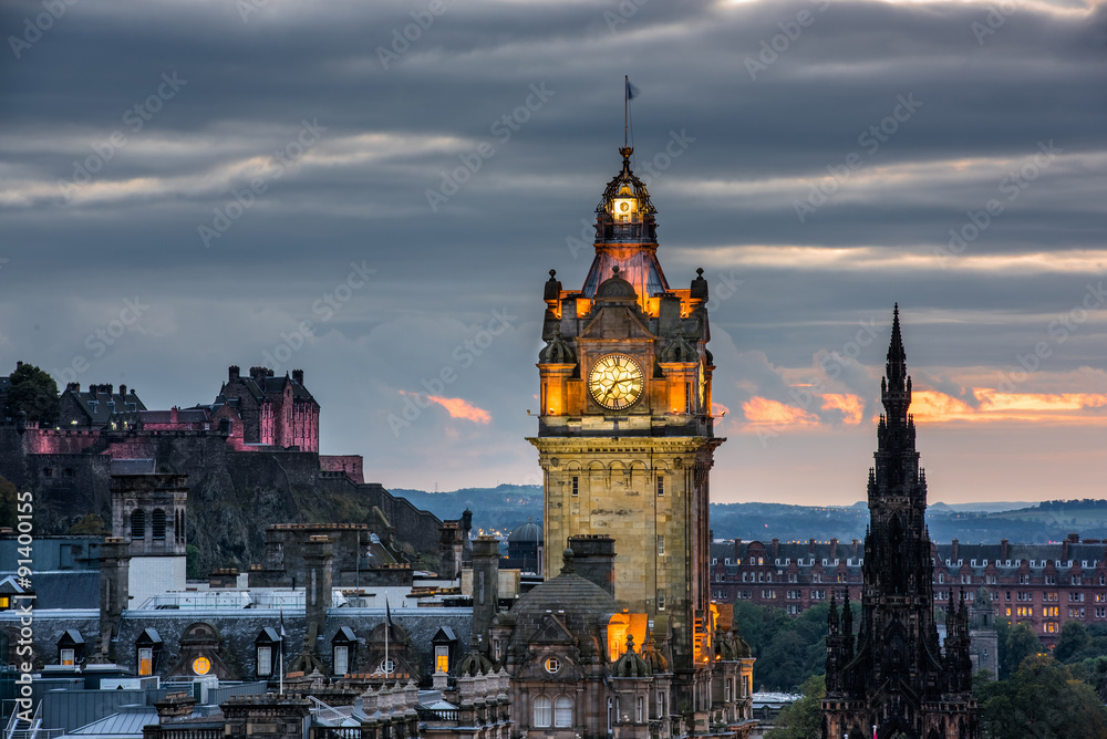 Edinburgh castle and Cityscape at night, Scotland UK