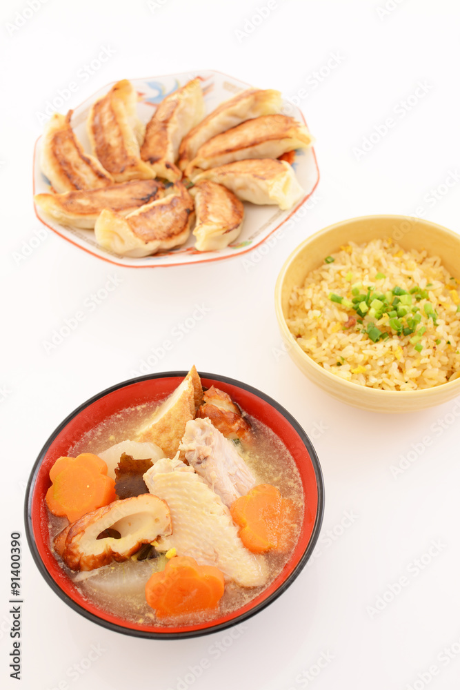 おいしそうな炒飯と餃子 おいしそうな炒飯と餃子