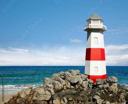 Rot/Weißer Leuchtturm