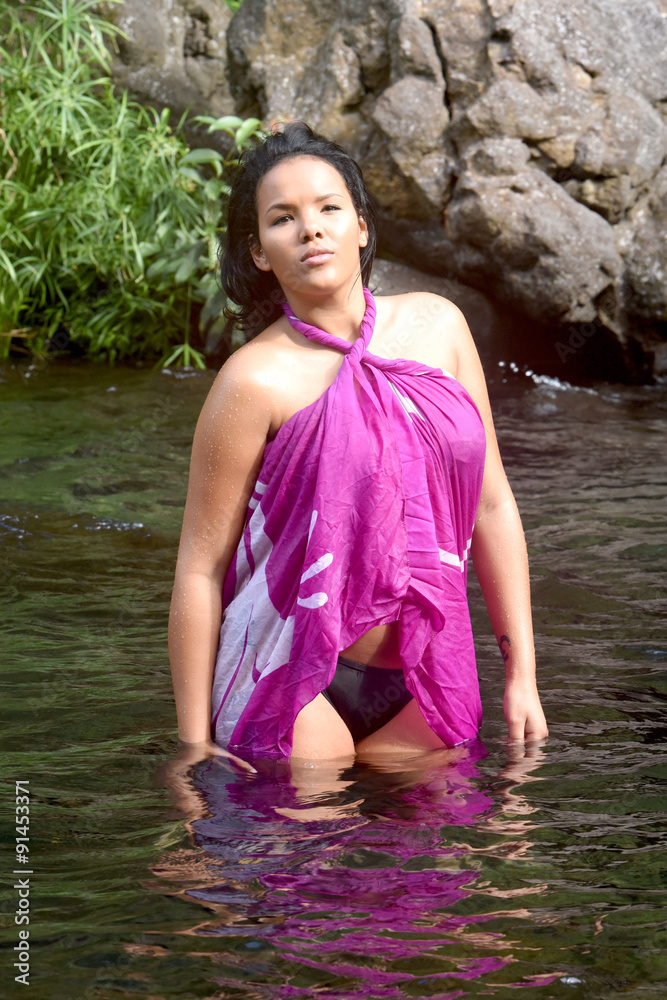 Fototapeta premium jeune femme métisse
