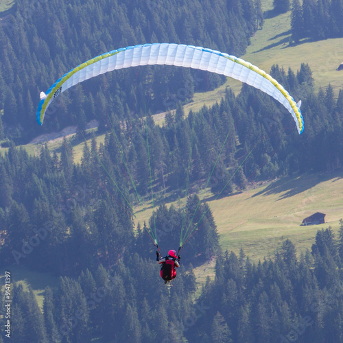 Amateur paraglider