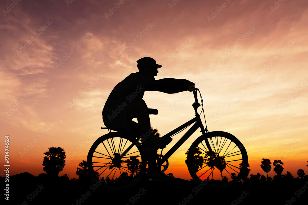 Fototapeta premium People cycling at hill mountain