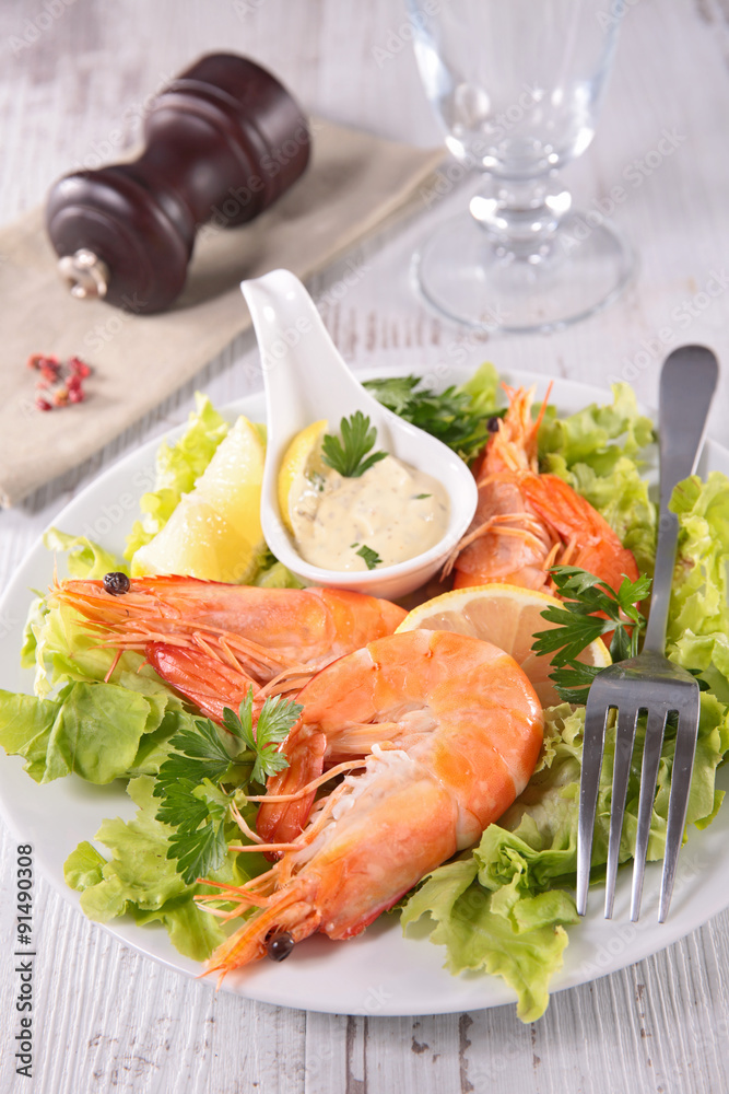 shrimp and sauce