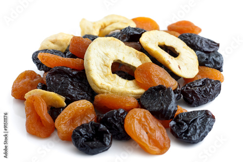 Canvastavla Pile of mixed dried fruit isolated on white. In perspective.