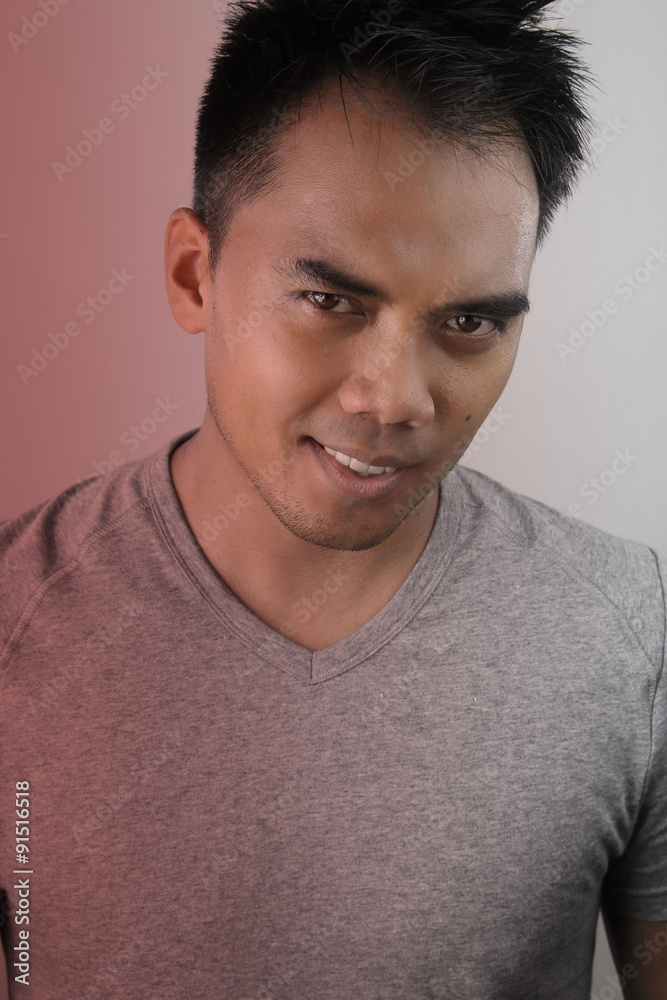 Fototapeta premium Young filipino smiling