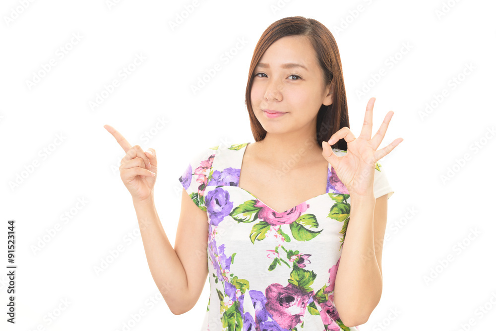 笑顔の女性 笑顔の女性