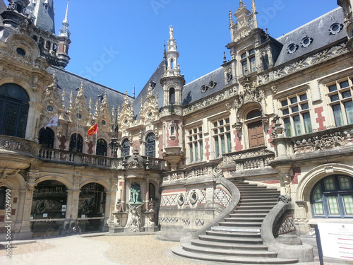 Normandie, cours du palais de la Bénédictine photo