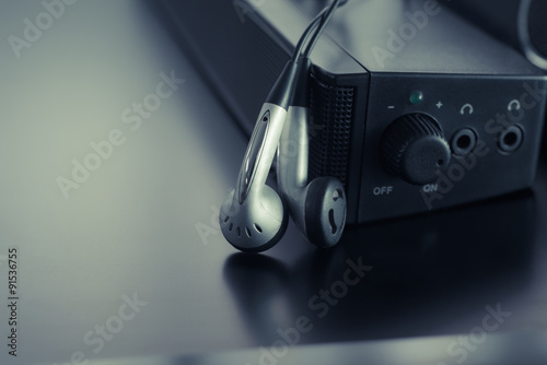 earpiece with speaker background photo