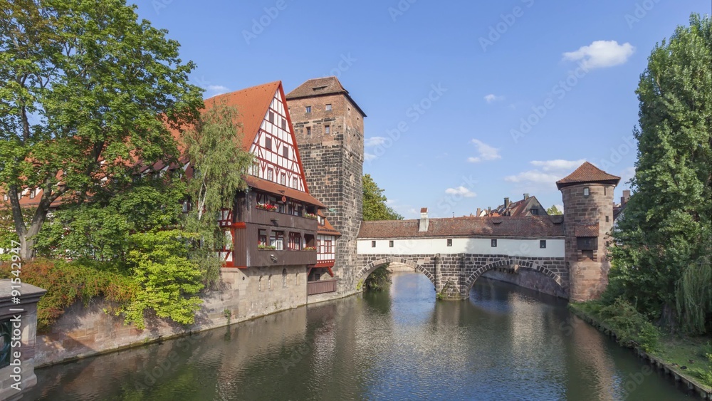 Henkerturm tower and old pedestrian bridge over the river Pegnitz in Nuremberg, Germany
Henkerturm tower and old pedestrian bridge over the river Pegnitz in Nuremberg, Germany