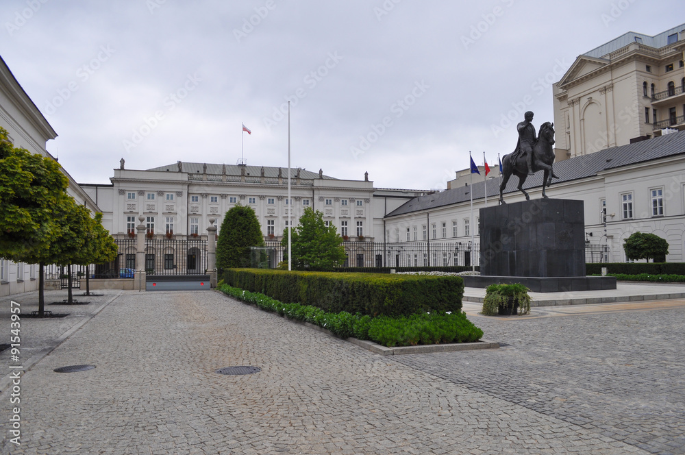 Fototapeta premium Palac Prezydencki meaning Presidential Palace in Warsaw