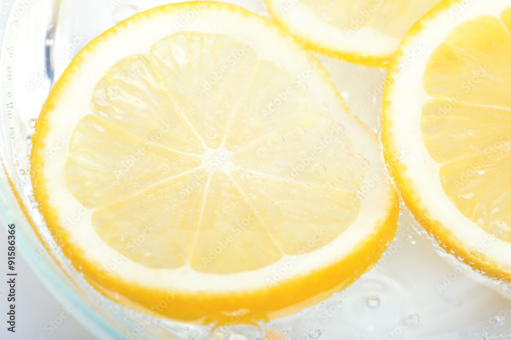 slieces of lemon slieces of lemon