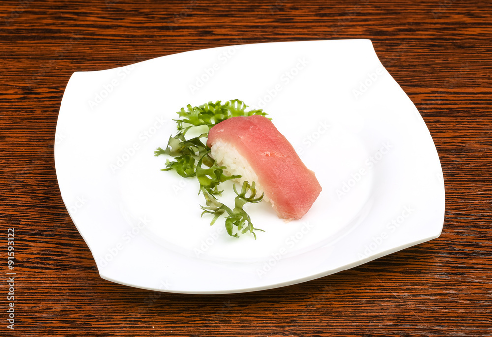 Tuna sushi Tuna sushi