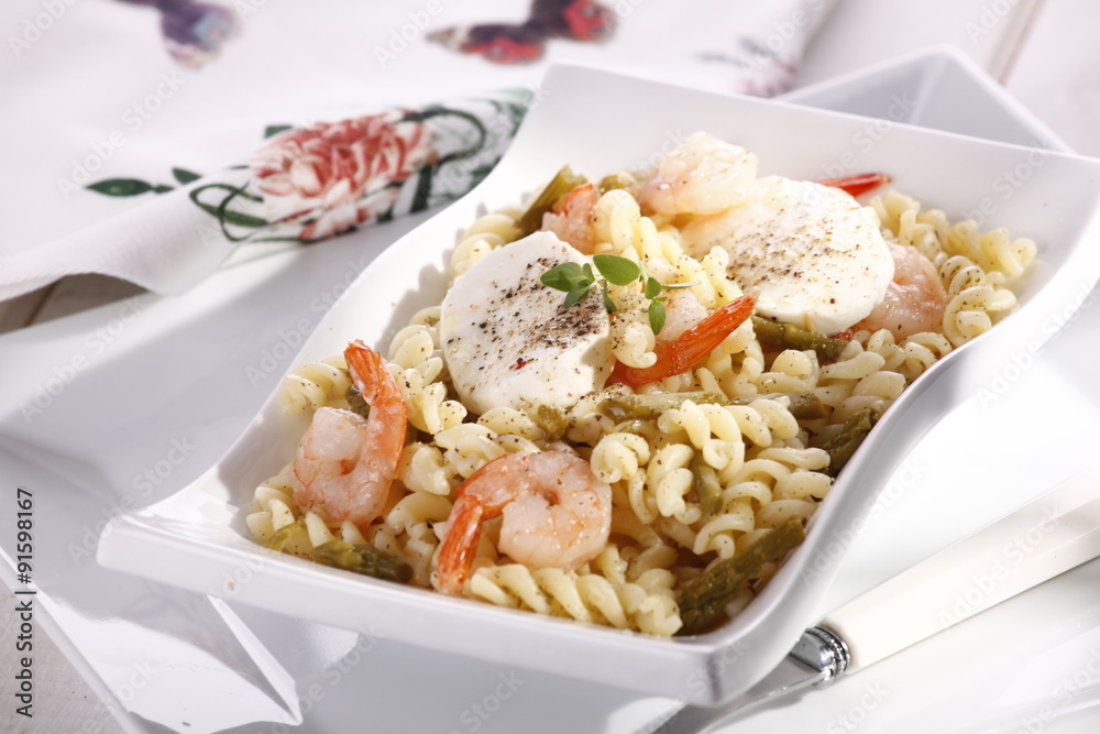 fresh shrimp with cheese and pasta fresh shrimp with cheese and pasta