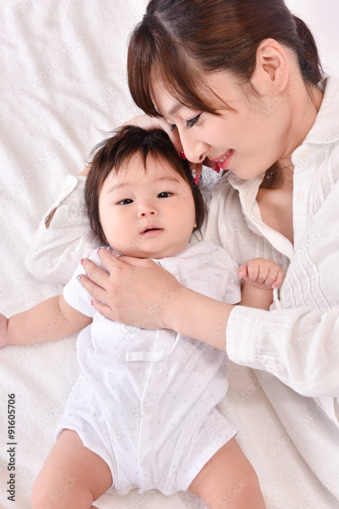 赤ちゃんとお母さん 赤ちゃんとお母さん