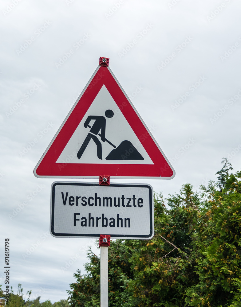 Baustelle Verschmutzte Fahrbahn Schild Baustelle Verschmutzte Fahrbahn Schild