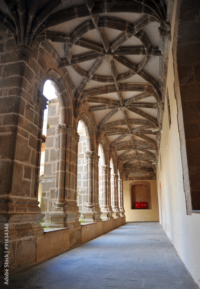 Gothic cloister, Conventual Santiaguista, Calera de Leon, Badajoz province, Spain