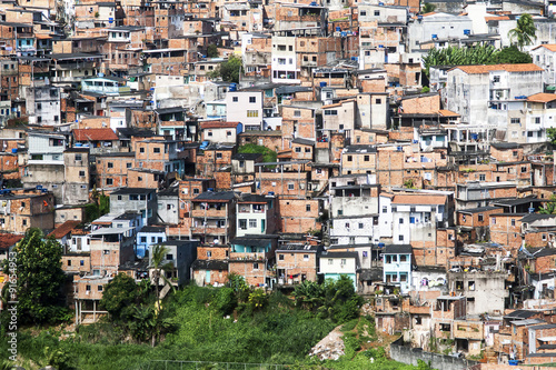 Favela di Salvador Bahia, Brasile © karapiru