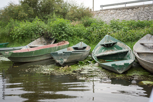 Fototapeta Naklejka Na Ścianę i Meble -  Boats on the river bank