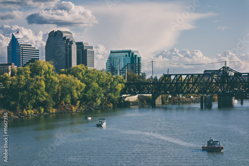 Bilde på lerret Landscape View of Sacramento River Bridge and Downtown Skyline