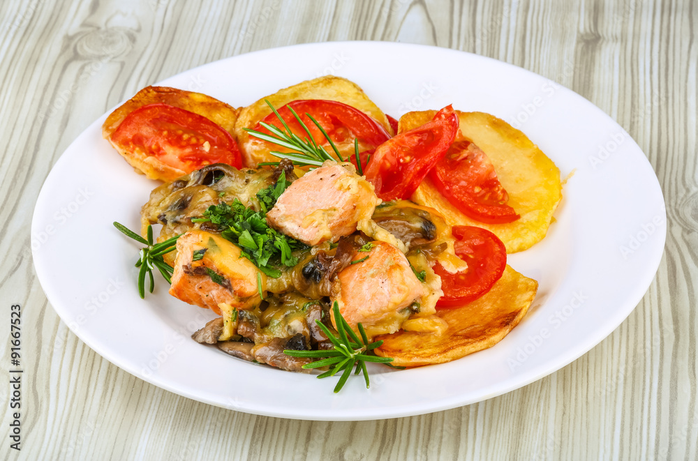 Salmon with grilled vegetables Salmon with grilled vegetables