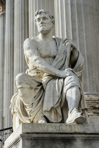 Griechische Figur Tacitus