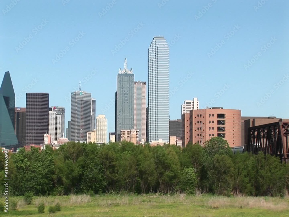 Pan-right of the Dallas, Texas skyline. Pan-right of the Dallas, Texas skyline.