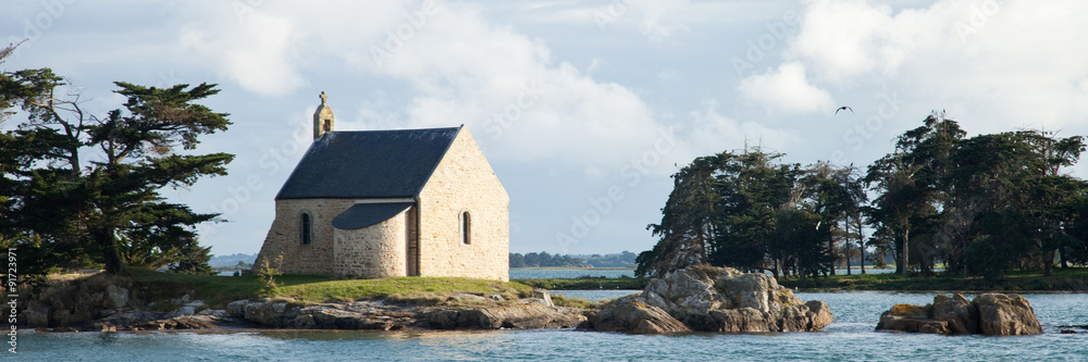 Petite chapelle bretonne