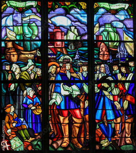 Foto Stained Glass of the Departure of Pierre Boucher for Quebec