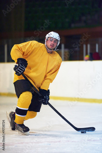 Canvas Print ice hockey player in action