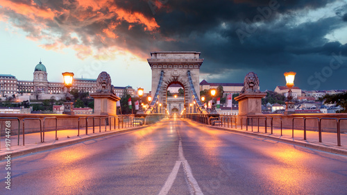 Budapest - Chain bridge