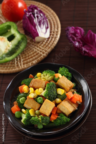 Fried Tofu with Vegetables.