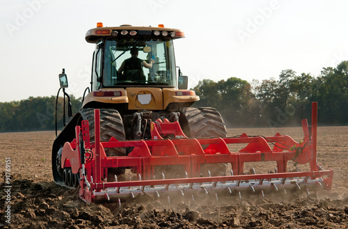 cultivator photo