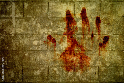 hand bloodstains
