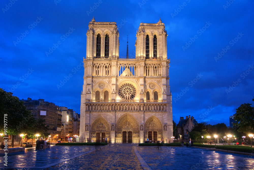 Nore Dame Cathedral in Paris