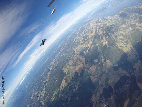 Wingsuit skydiving