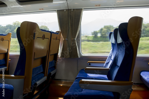 特急列車の車内 photo